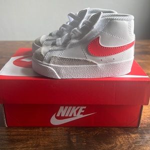 Nike Blazer Mid 77